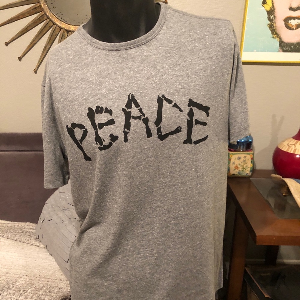 John Varvatos Peace graphic tee